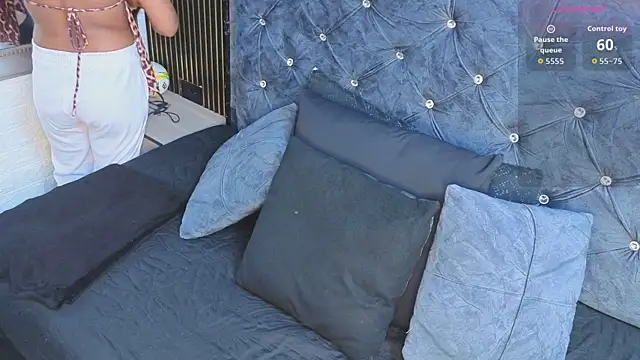 AlexandraNoxx live