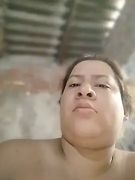 luunaa_milk live