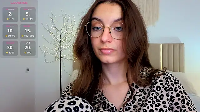 Real_cutie1 live