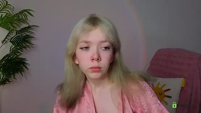 Rochelle_kitty live
