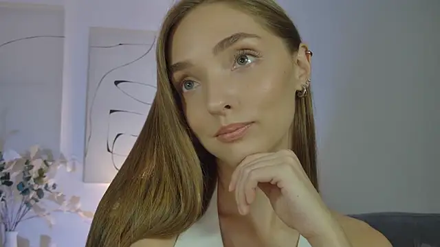 MilaVoss live