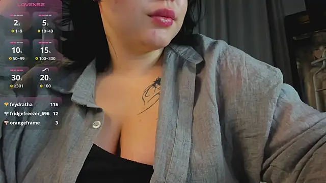 KittyNuarr live