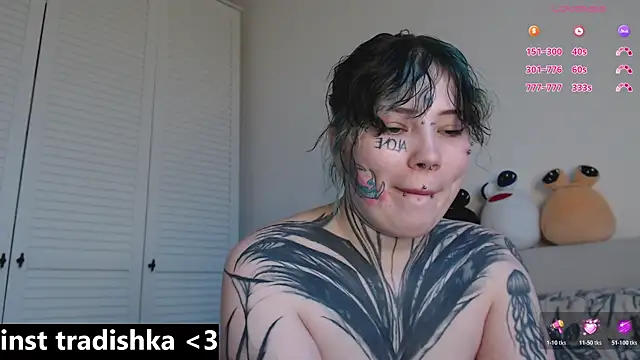 tradishka live