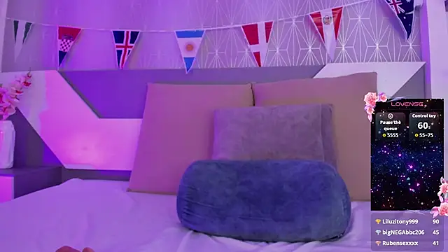 Ashleey_Vega live