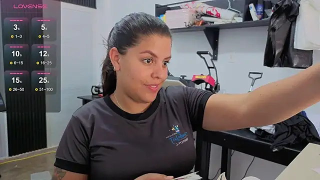 Daniela_mendoza26 live