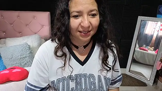 katifoxx live