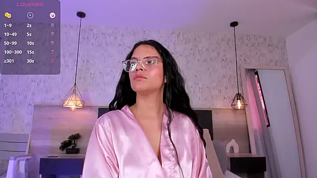Sasha_Wolff live
