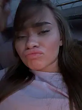 MonicaWestt live
