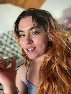 NikkiNix live