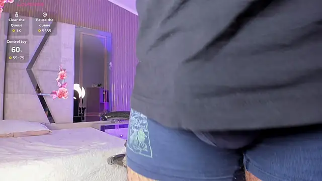 Axel_grey_ live