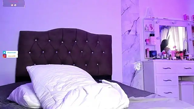 alysson_18 live
