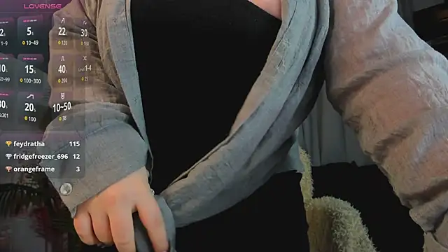 KittyNuarr live
