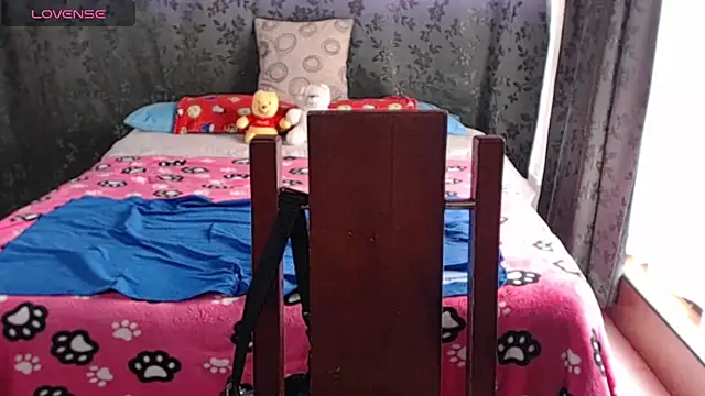 miia-big1boobs_ live