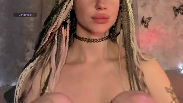elenaaddiction live