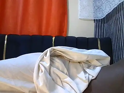 Prety_petty live
