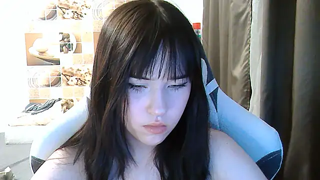 NoirEva live
