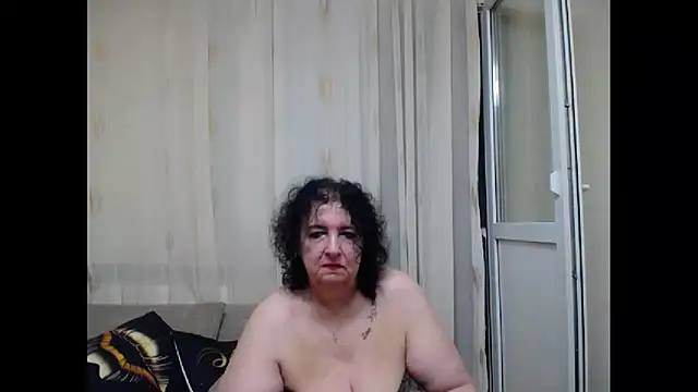 maturekorine live