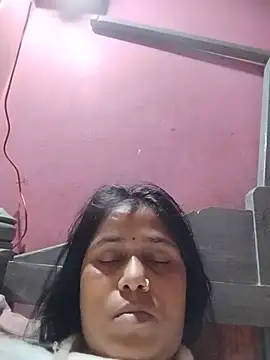 Shrutiii live