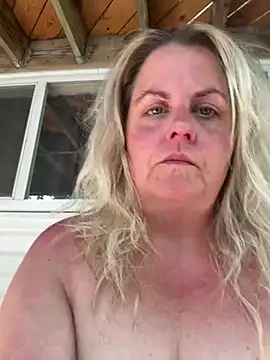 Milfshaker50 live