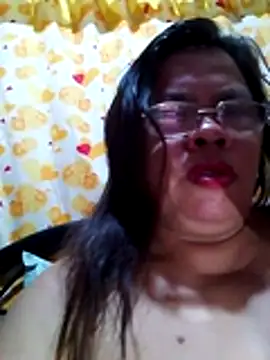 Huge_mama69 live