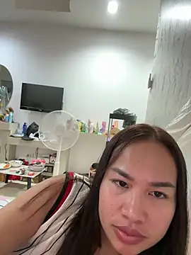 Ponthip live