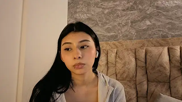 chloe_bluee_ live