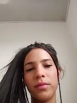 esmeralda_collins__ live