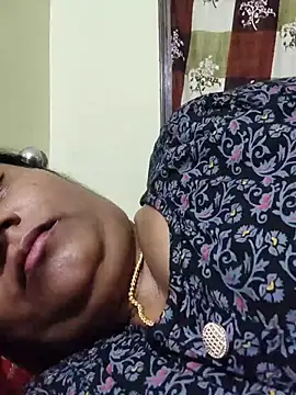 yamini1431 live