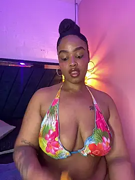 Ayla_Noir live