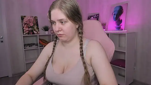 Megan_Violer live