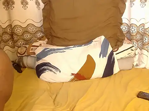 Karishma99_ live