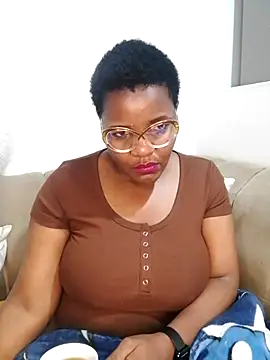 ChubbyBitch26 live