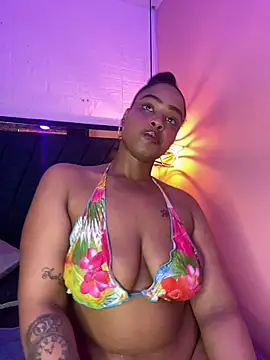 Ayla_Noir live