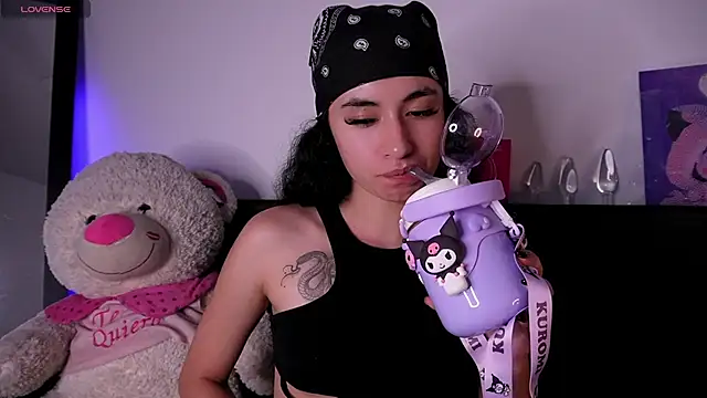 Pinksnake live