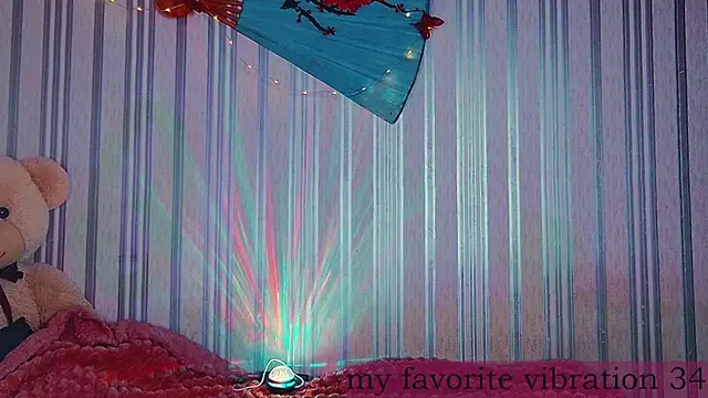 ArianaLight live