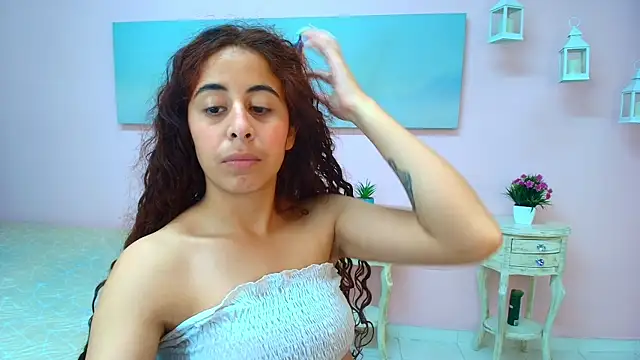 scarlett_clyde live