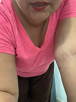 Monika_Chopra live