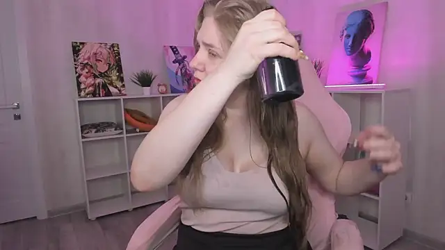 Megan_Violer live