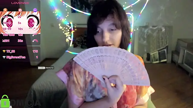 A_Skyy live
