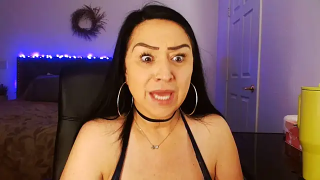 AlyssiaAmoreXO live