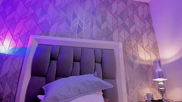 Ginger_Violetta_ live