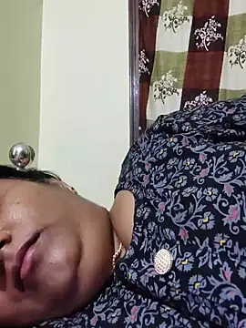 yamini1431 live