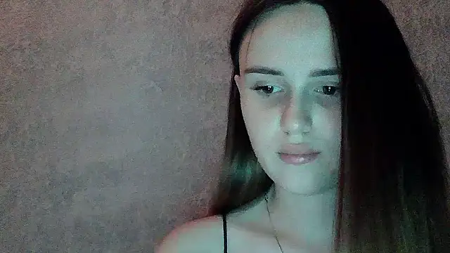 SweetLoraa live
