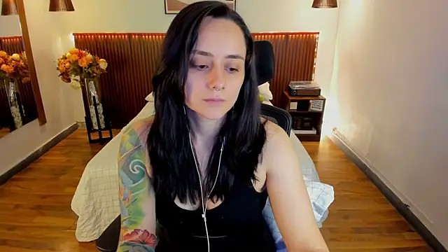 KatherineBond live