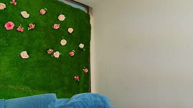 Huge_Titties_ live