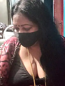 maniisha live