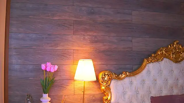 Juicy_Jessye live