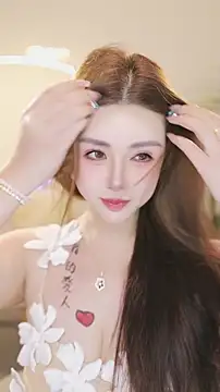 Qiaoqiao__ live
