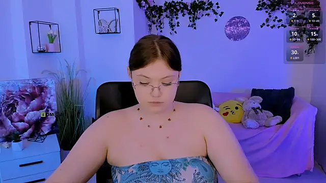 nikole_kitt live