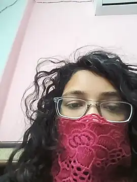 PallaviRathoreLive live